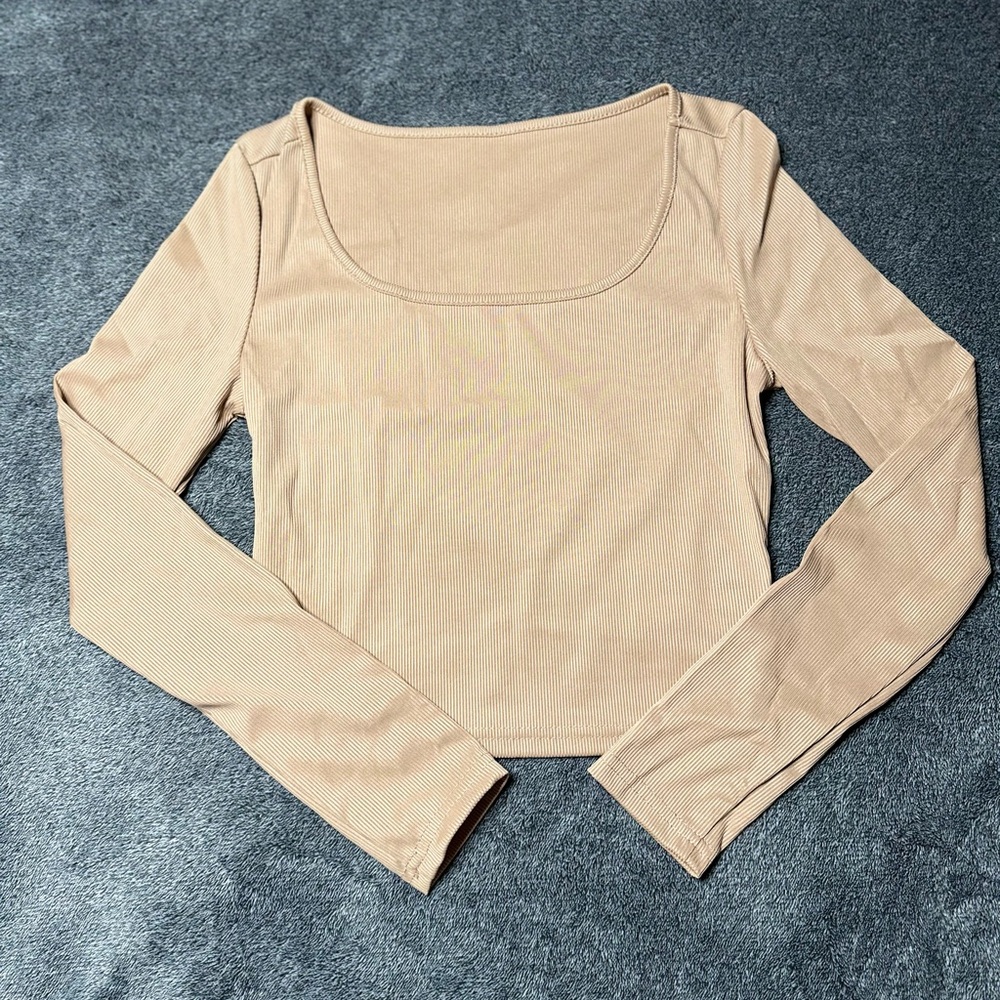 NEW SHEIN Beige Long Sleeve Bodysuit - Picture 3 of 4